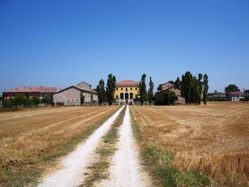 Il palazzo ex villa Simonetta